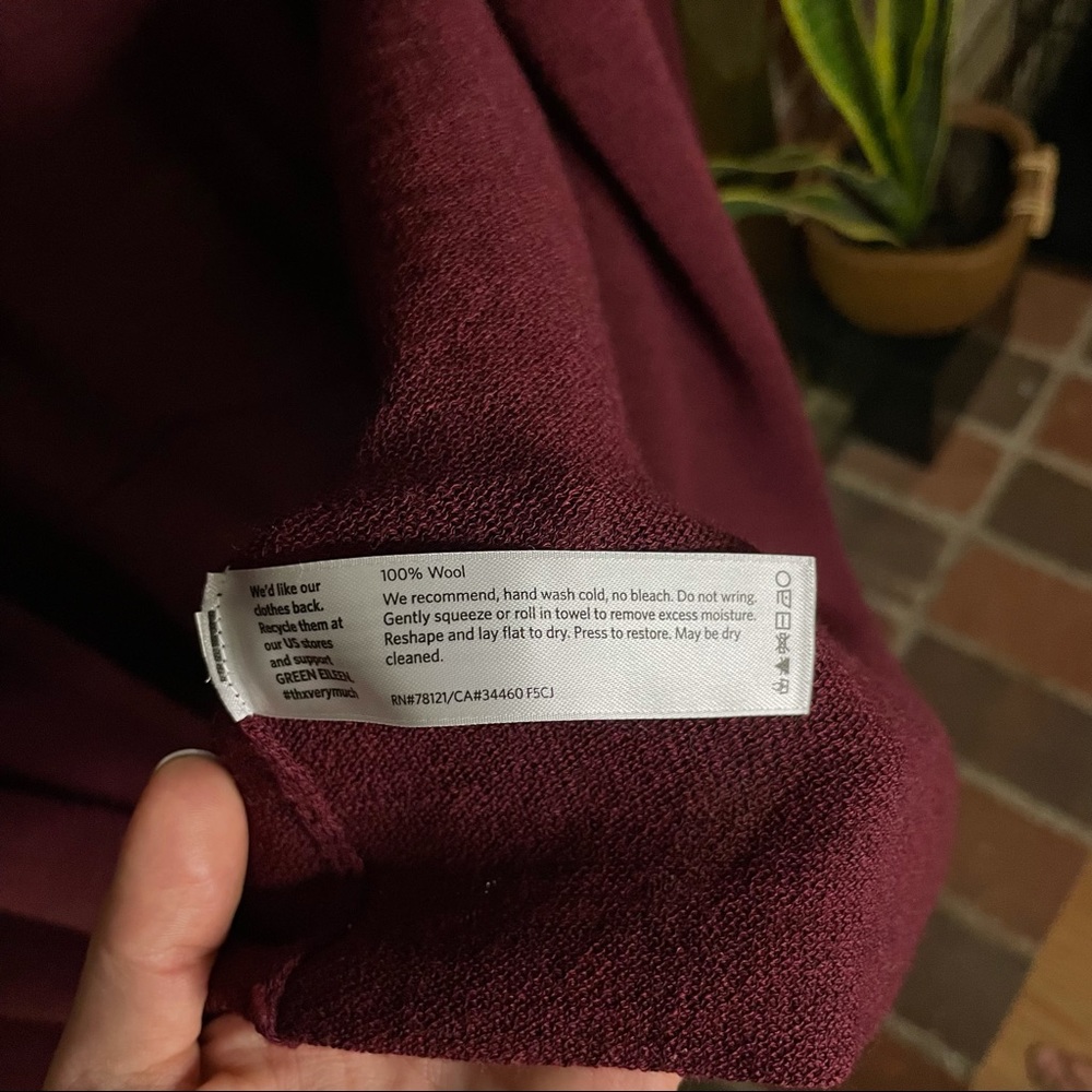 Eileen Fisher wool cardi🌹 - Picture 3 of 5